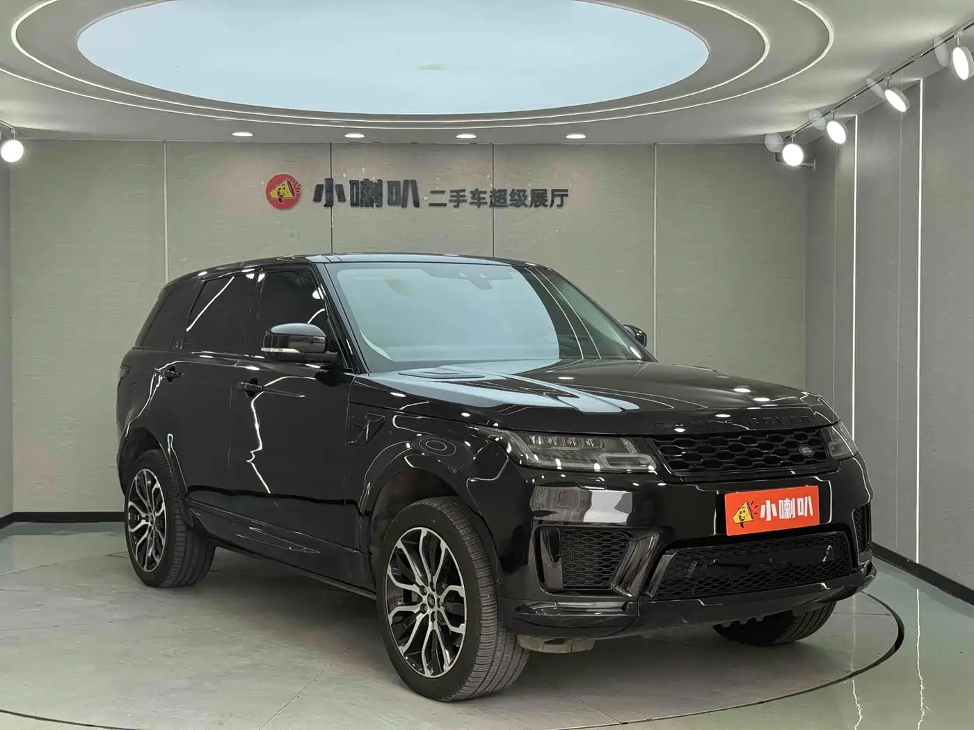 Land Rover Range Rover Sport 2021 3.0 L6 Gloss Black Edition фото 3