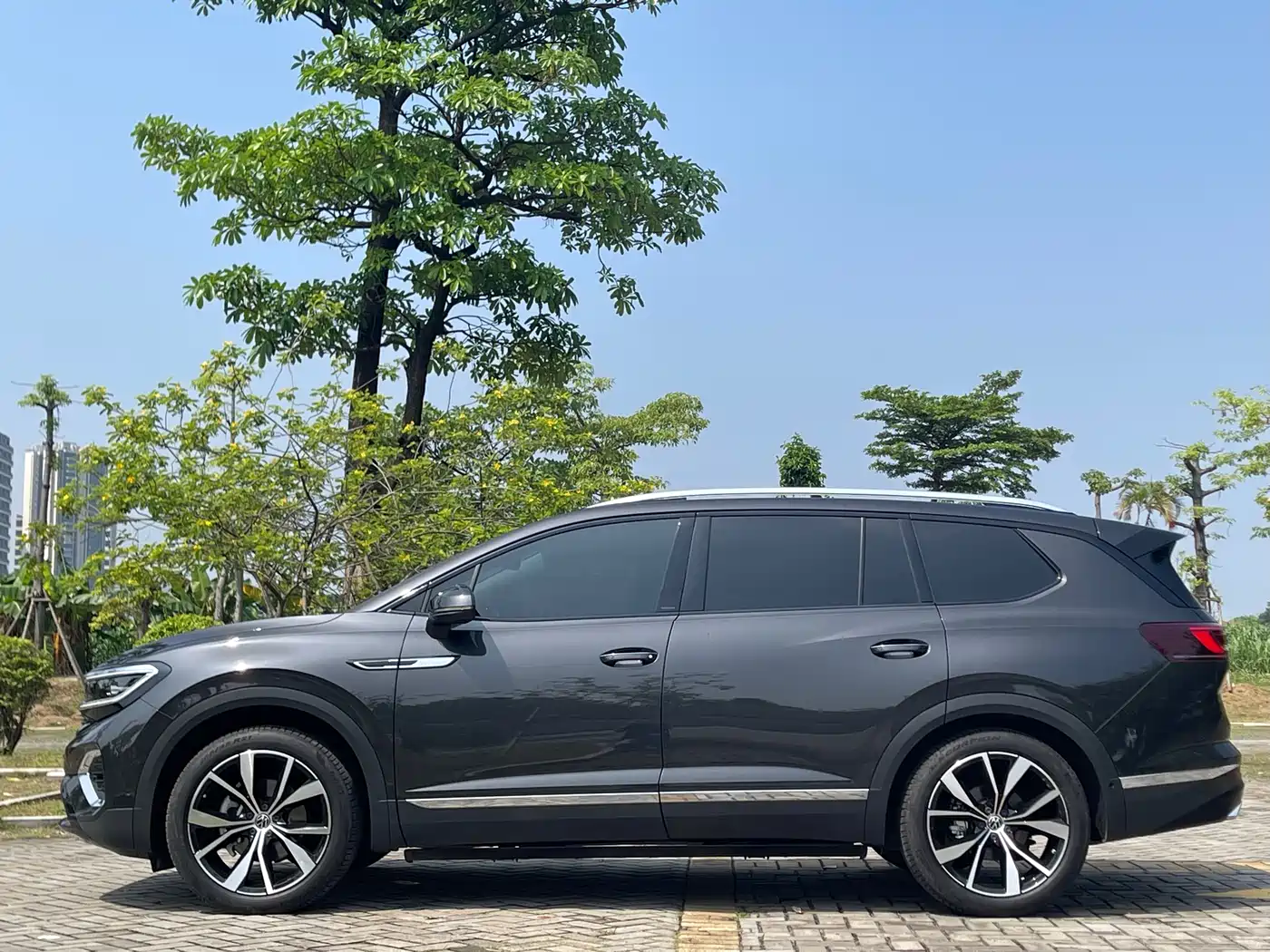 Volkswagen Talagon 2023 Facelift 530TSI 4WD Flagship Victory Pro Edition 6-Seater фото 21