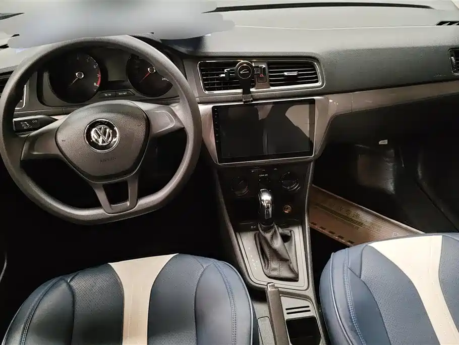 Volkswagen Lavida 2017 1.6L Automatic Trend Edition фото 12