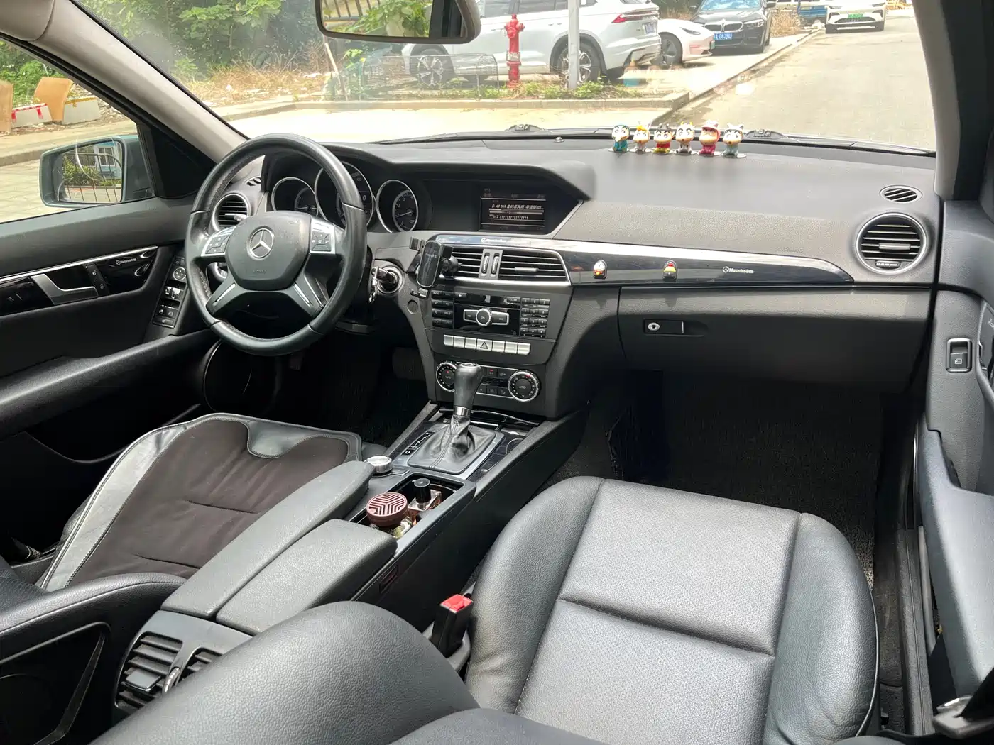 Mercedes-Benz C-Class 2011 C 180K Classic фото 9