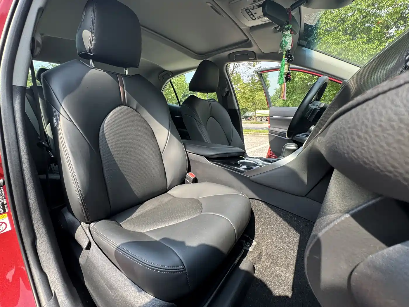 Toyota Camry 2018 2.0S Sport Edition фото 11