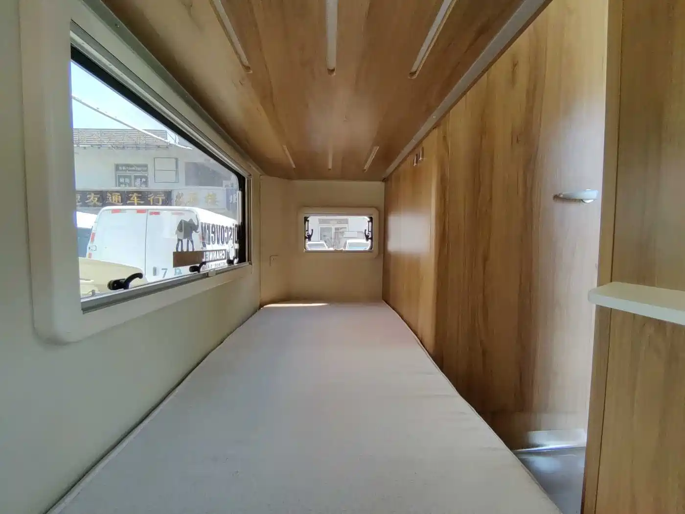 SAIC Maxus MAXUS V90 RV 2021 2.0T Lifestyle V90 Self-contained Type C RV Flagship Version (Large Front Overhang with Longitudinal Bed) фото 16