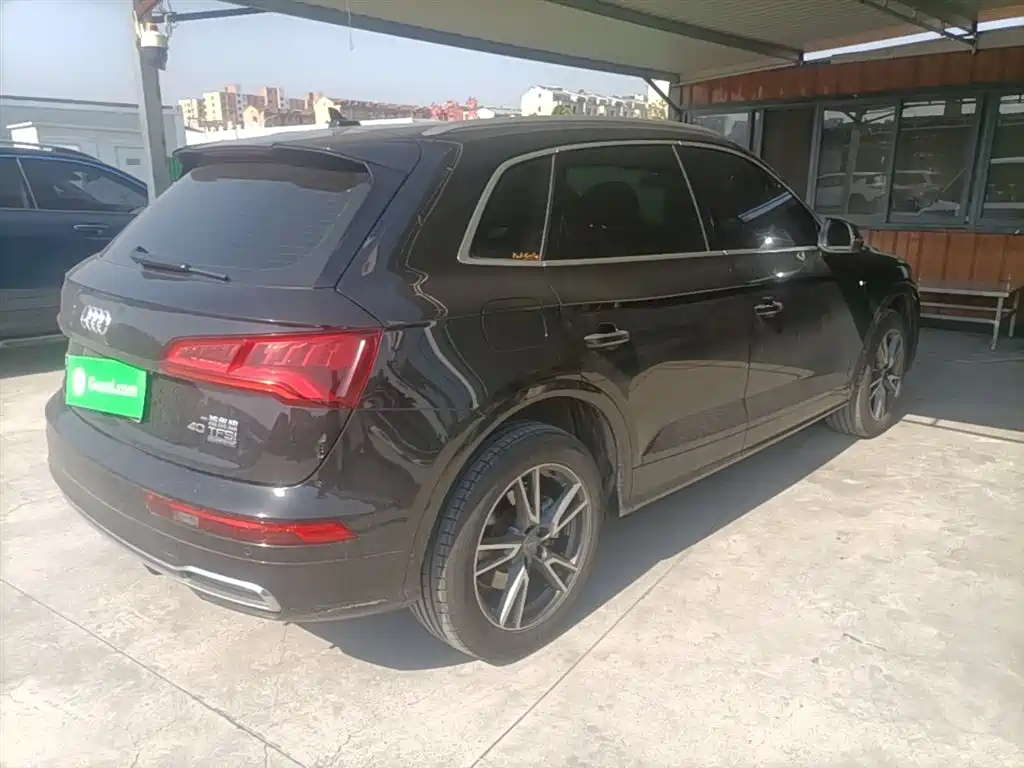 Audi Q5L 2018 40 TFSI Prestige Fashion (China V) фото 7