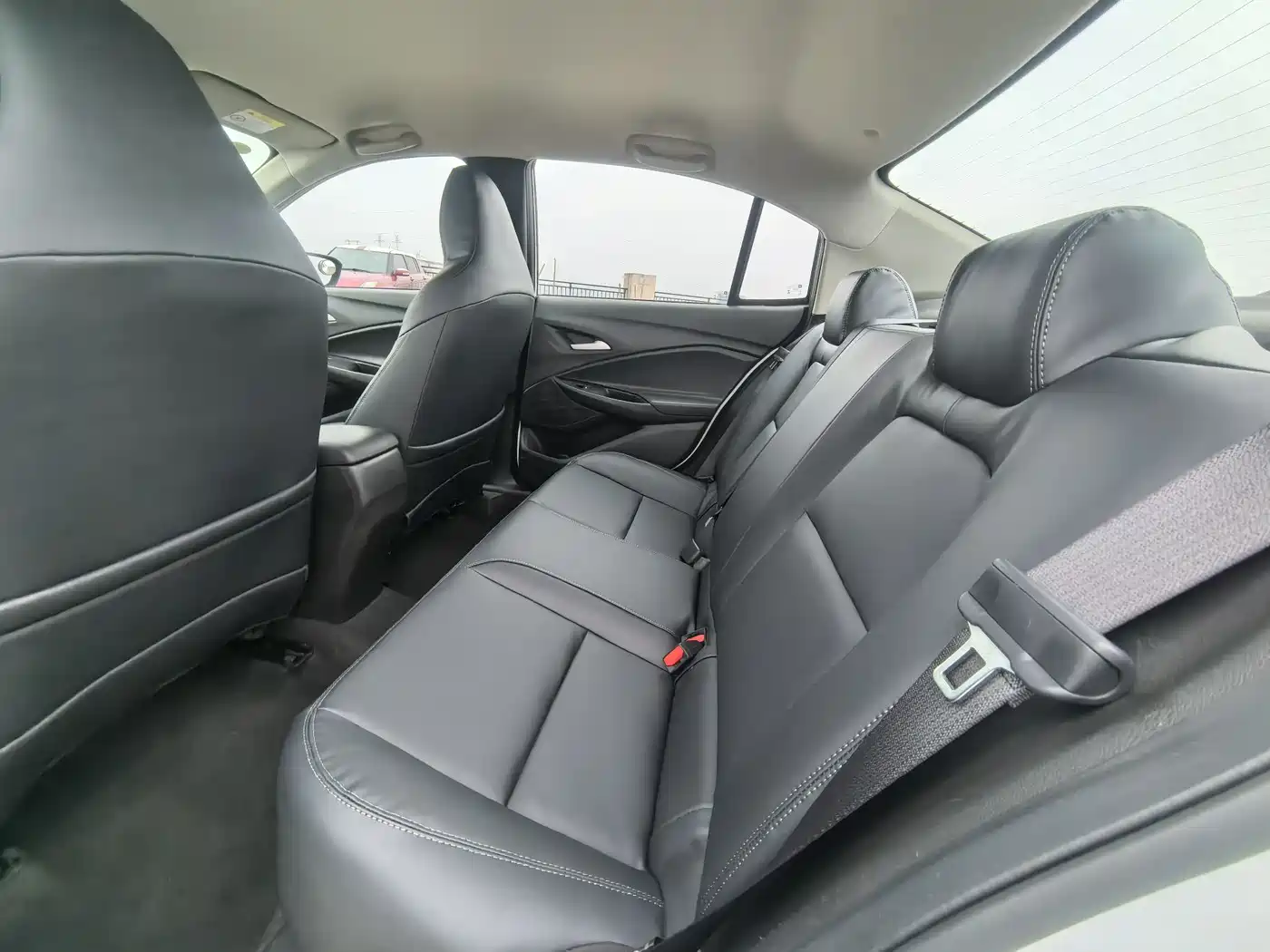 Chevrolet Cavalier 2020 325T Automatic Joy Edition фото 8