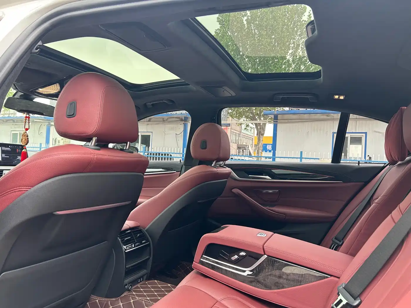 BMW 5 Series 2020 Model 530Li xDrive M Sport Package фото 10