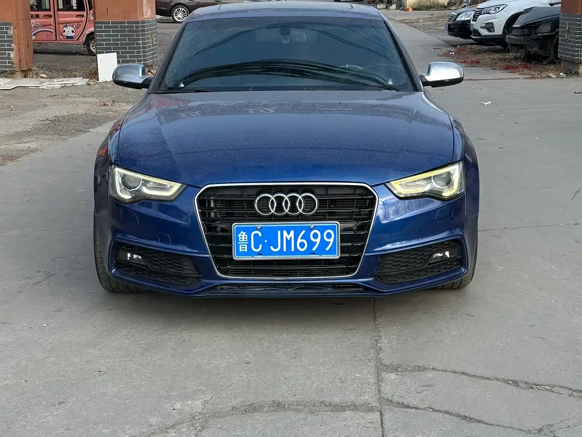 AUDI S5
