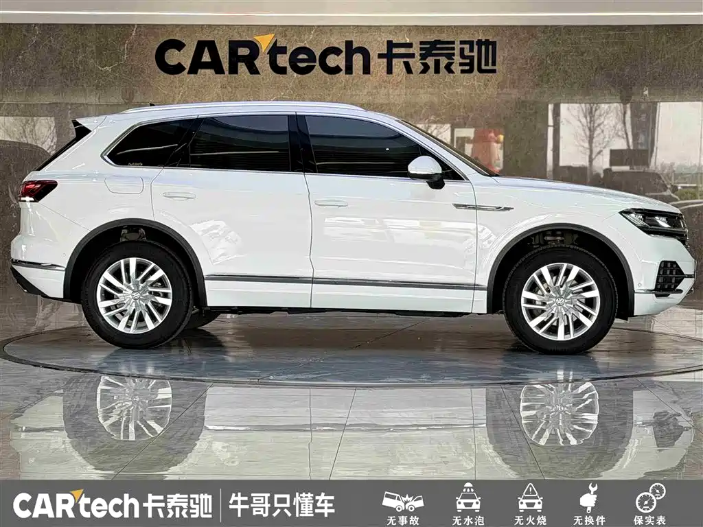 Volkswagen Touareg 2019 2.0TSI Sharp Wing Edition China V фото 9