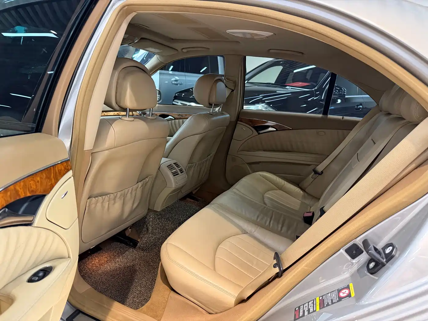 Mercedes-Benz E-Class 2008 E 230 Fashion фото 12