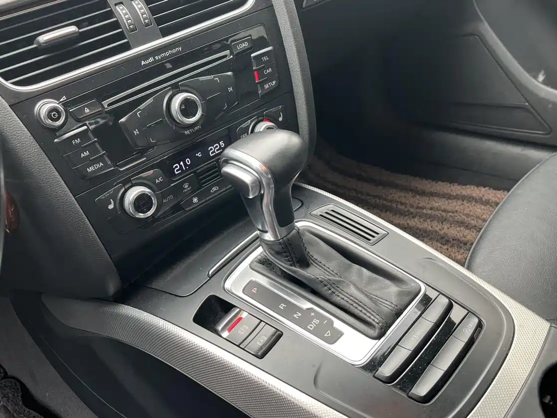 Audi A5 (Import) 2014 Sportback 45 TFSI фото 9