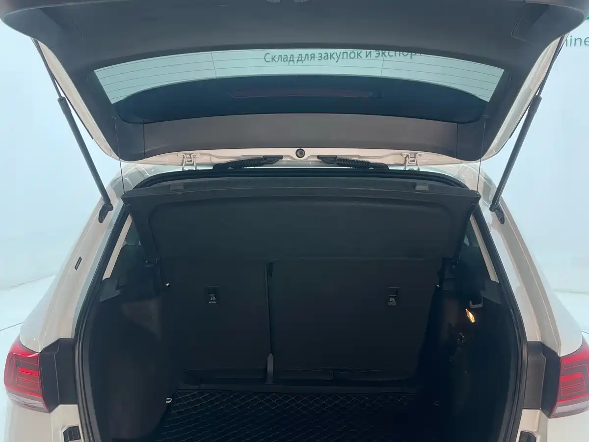 Volkswagen Tharu 2022 280TSI 2WD Comfort фото 24