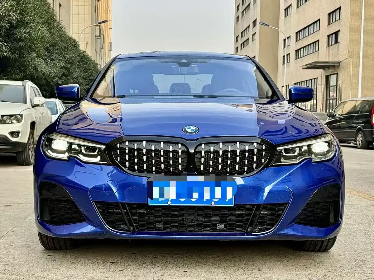 BMW 3 Series 2022 325i M Sport Package фото 2
