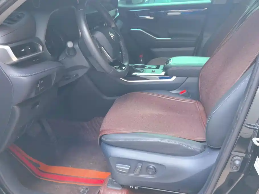 Toyota Highlander 2024 2023 2.5L Smart Hybrid Dual Engine AWD Premium 7-Seater