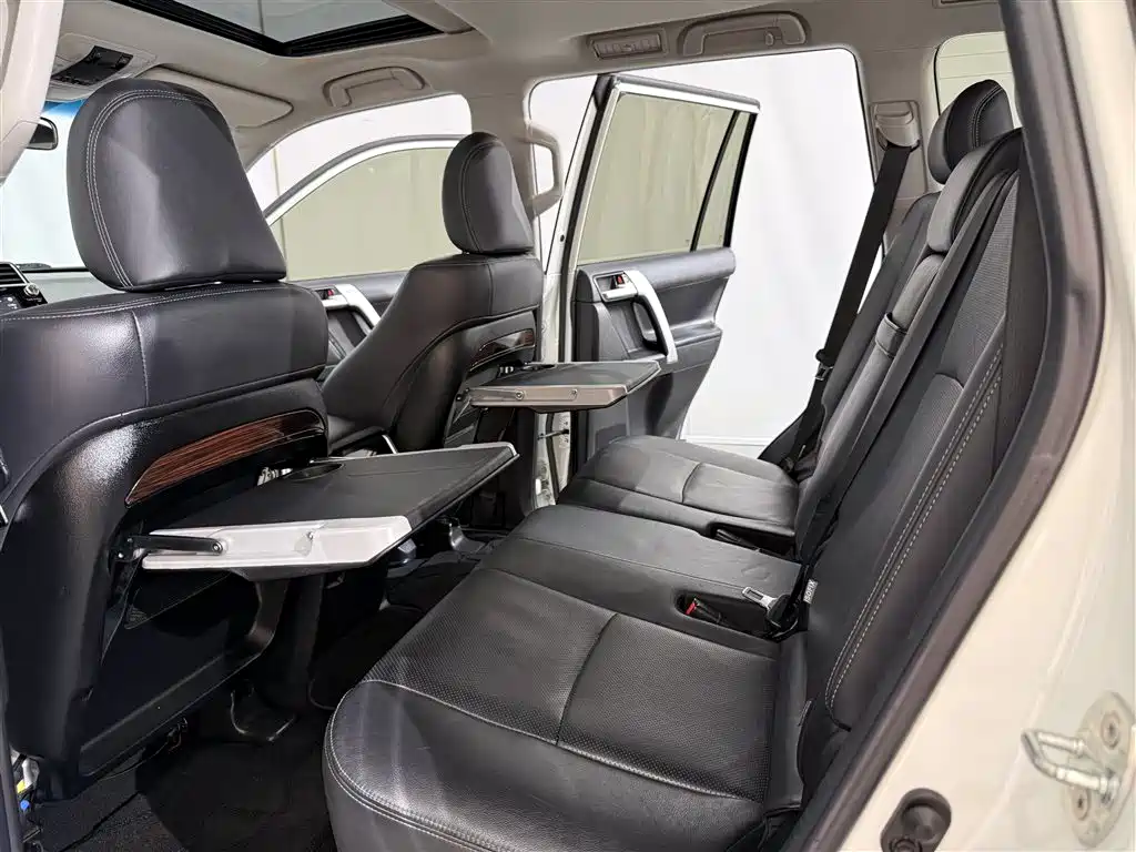 Toyota Prado 2019 3.5L Automatic TX-L Zunxiang Edition with Rear-mounted Spare Tire фото 7