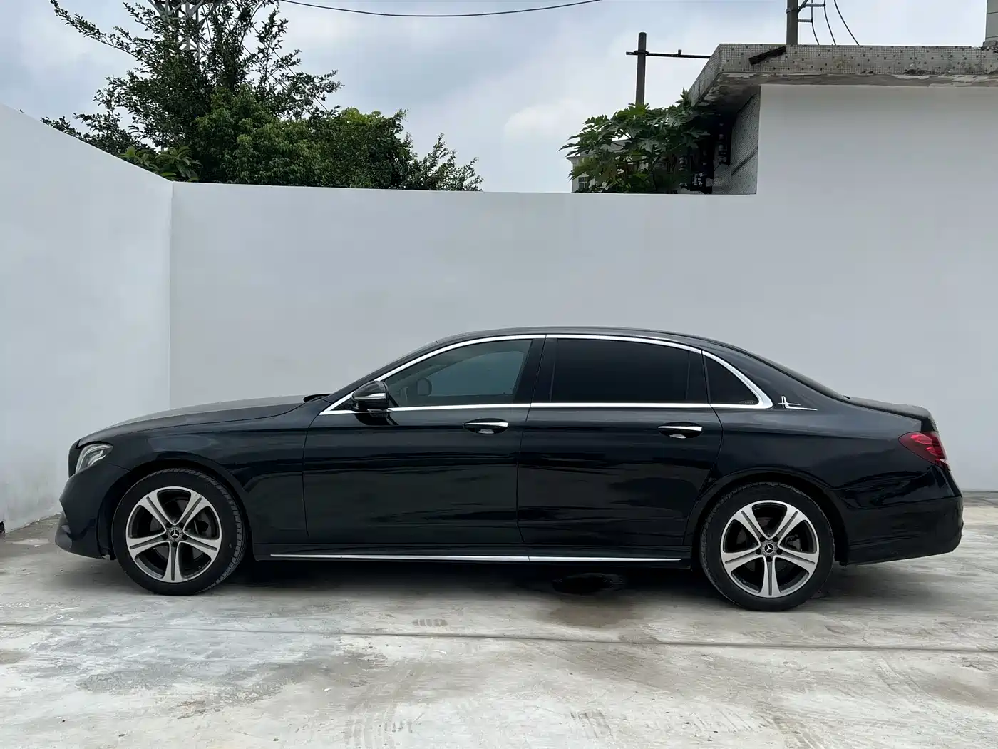 Mercedes-Benz E-Class 2019 E 260 L Sport фото 4