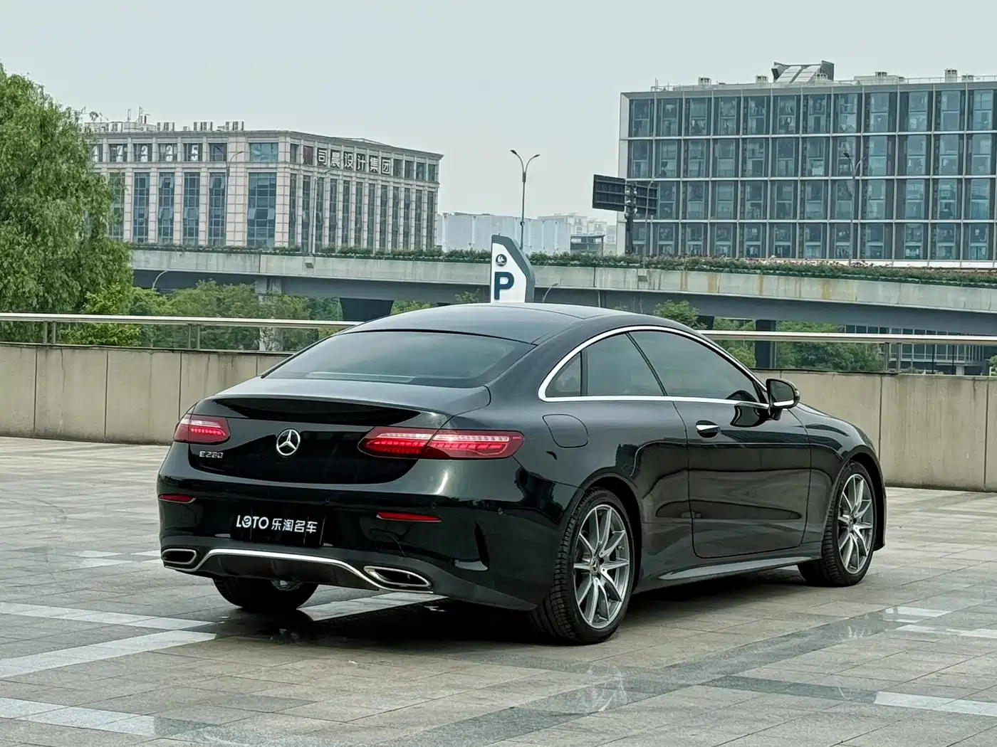 Mercedes-Benz E-Class (Import) 2023 E 260 Coupe фото 4