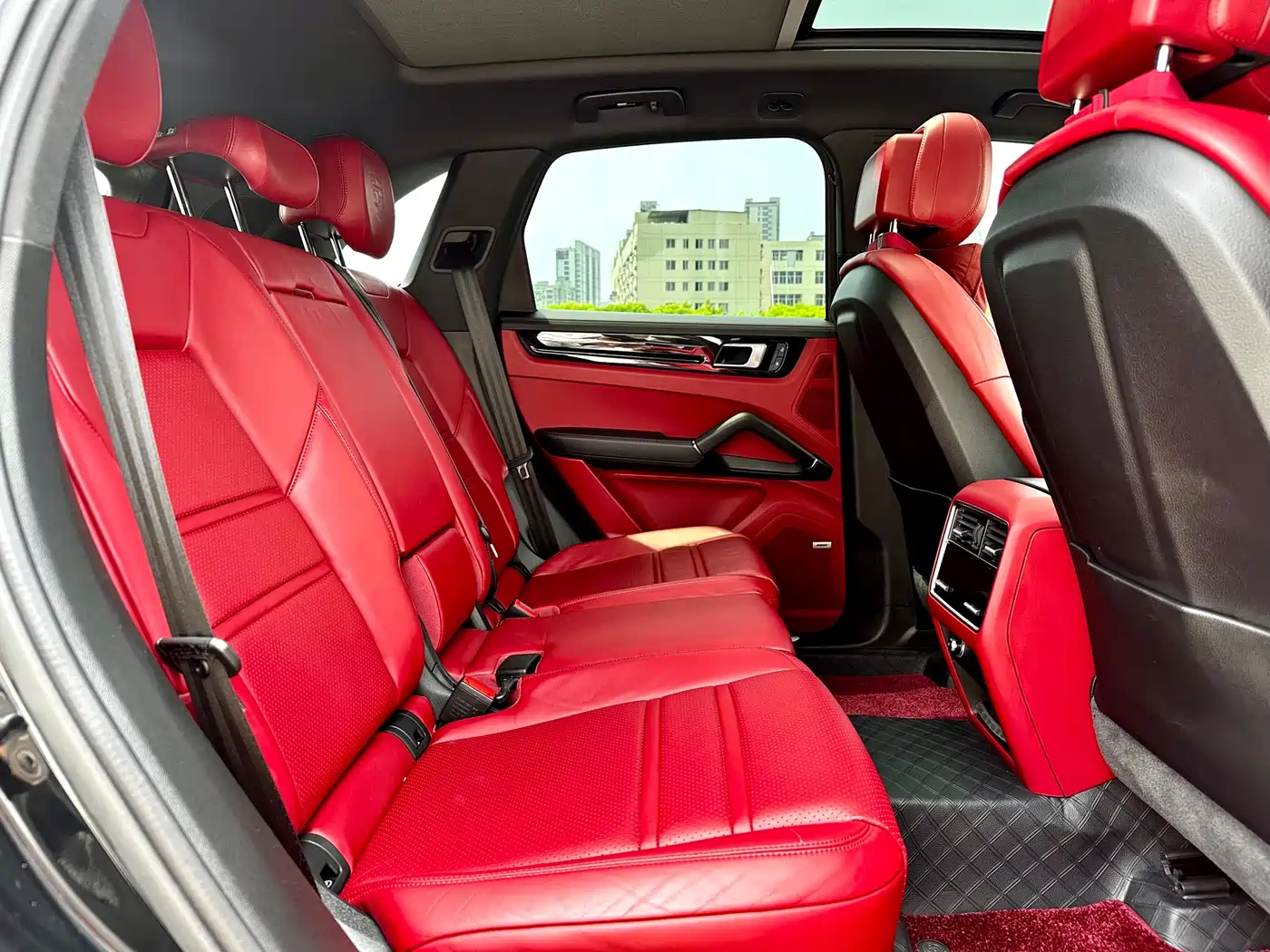 PORSCHE CAYENNE NEW ENERGY