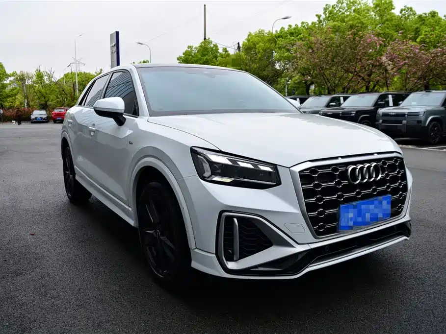 Audi Q2L 2022 35 TFSI Progressive Dynamic фото 3