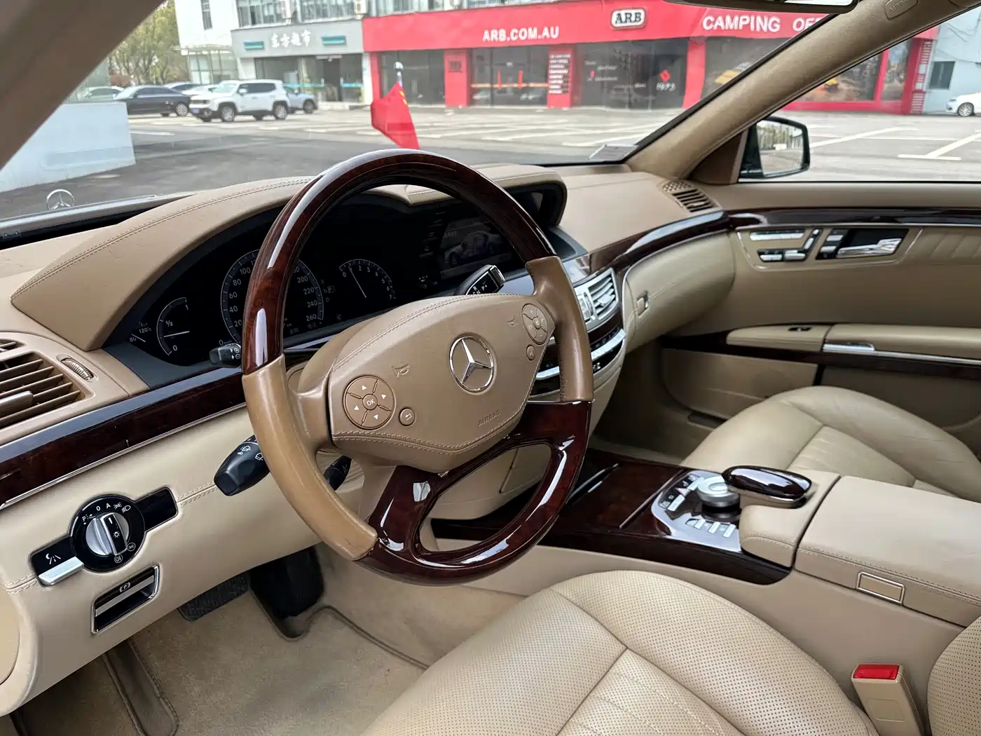 Mercedes-Benz S-Class 2010 S 600 L фото 12