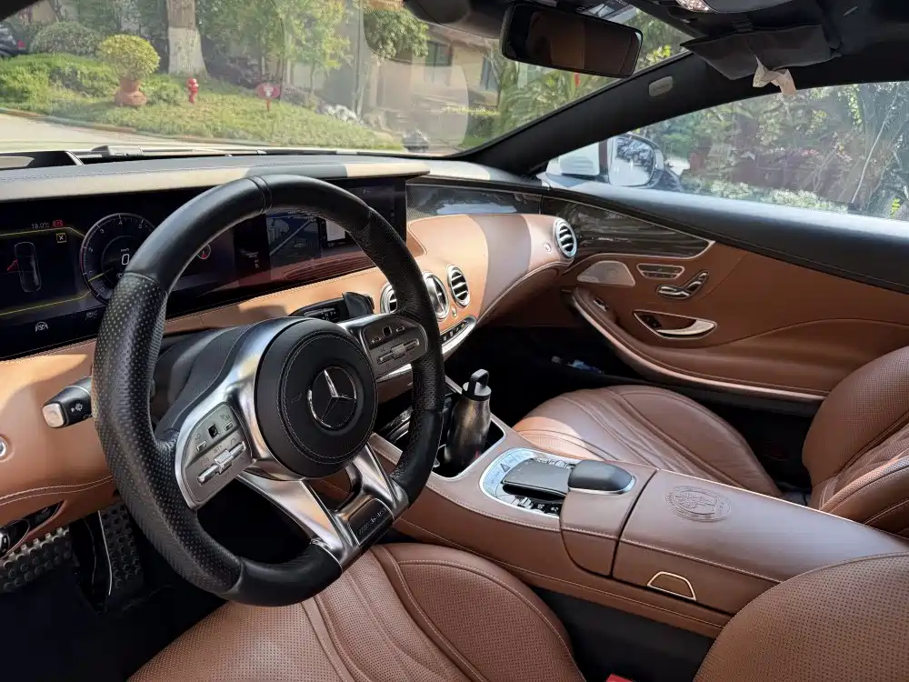 Mercedes-Benz S-Class AMG 2018 AMG S 63 4MATIC+ Coupe фото 2