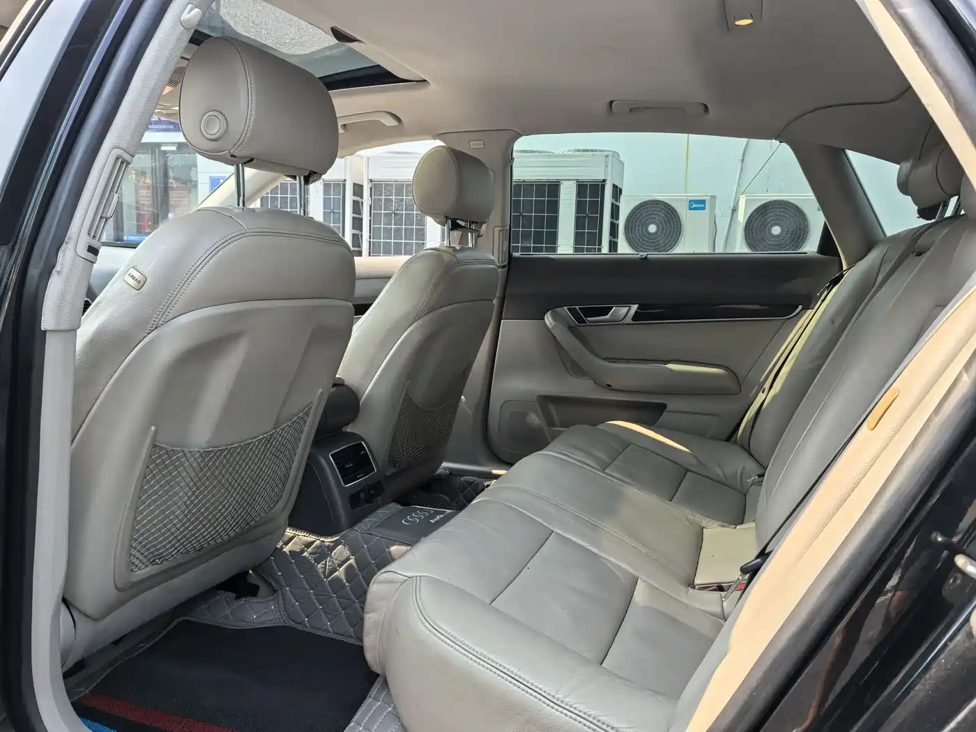 Audi A6L 2009 2.4L Comfort фото 8