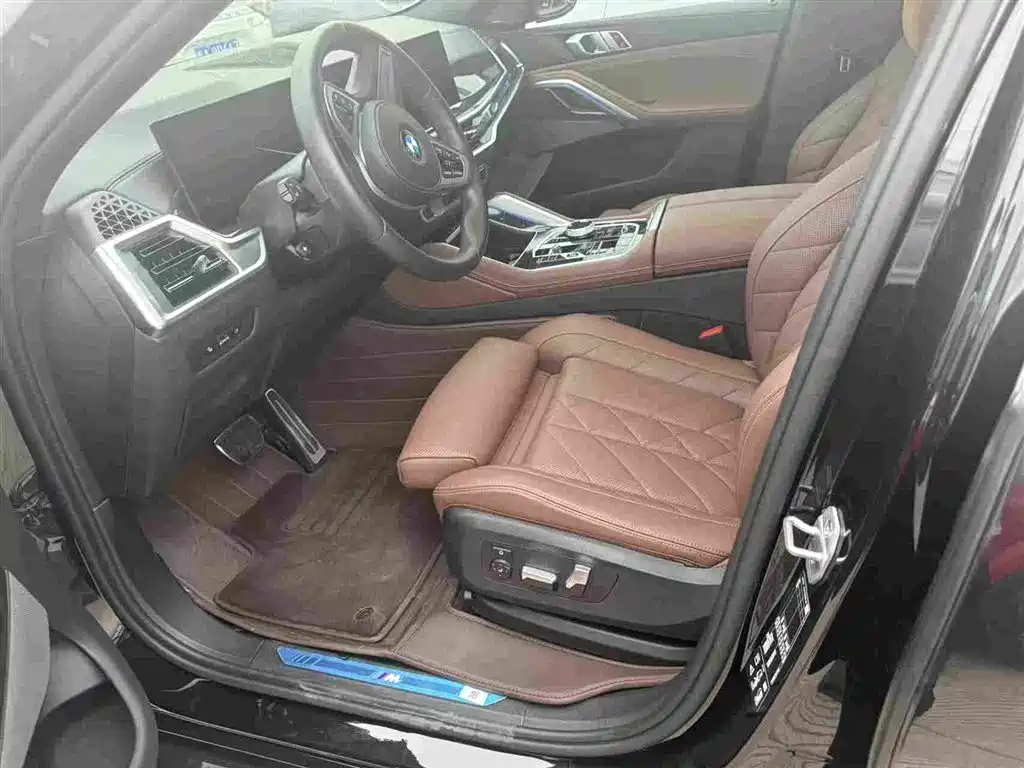 2026 BMW X6