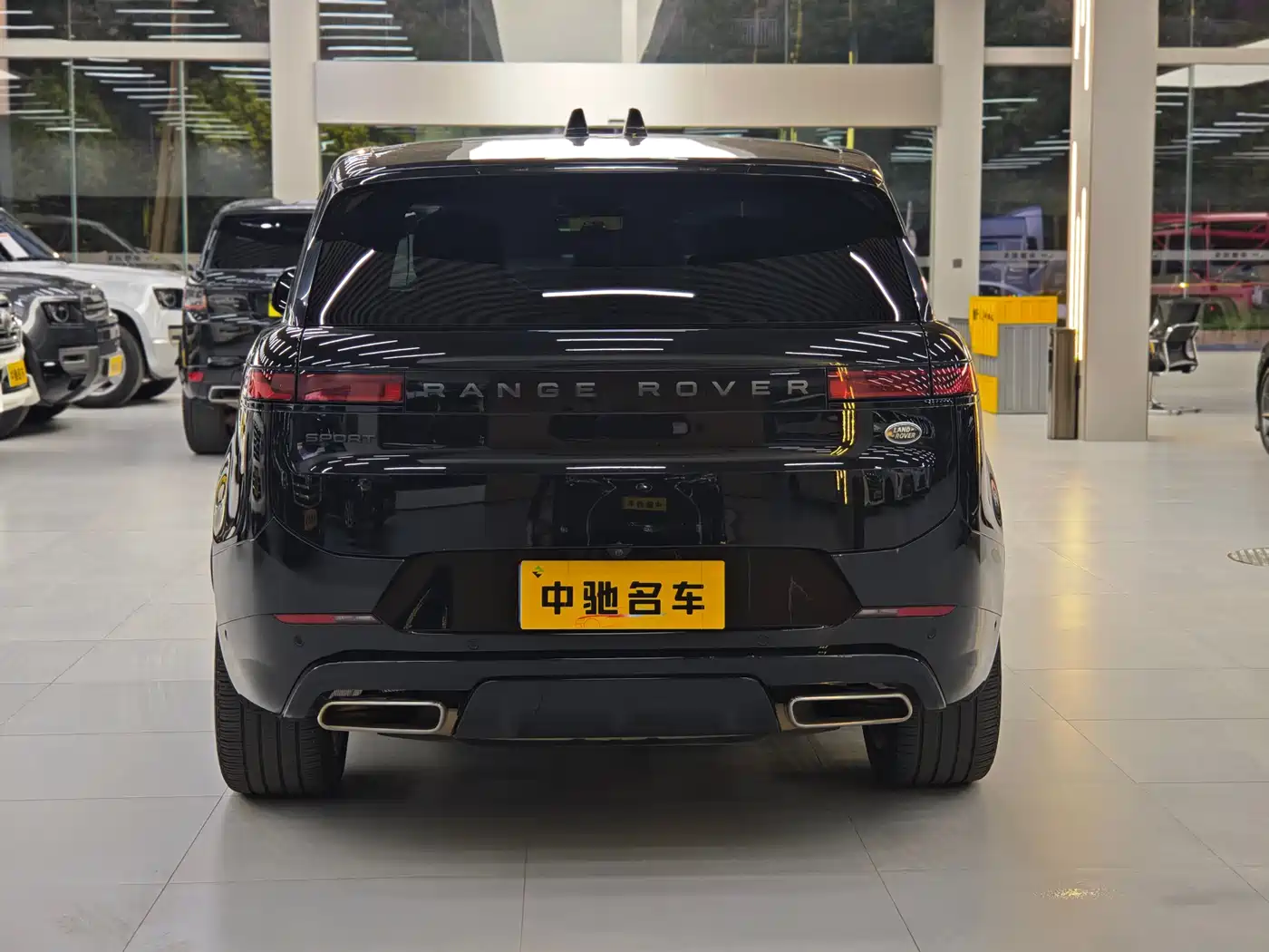 Land Rover Range Rover Sport 2024 400PS Dynamic HSE фото 2