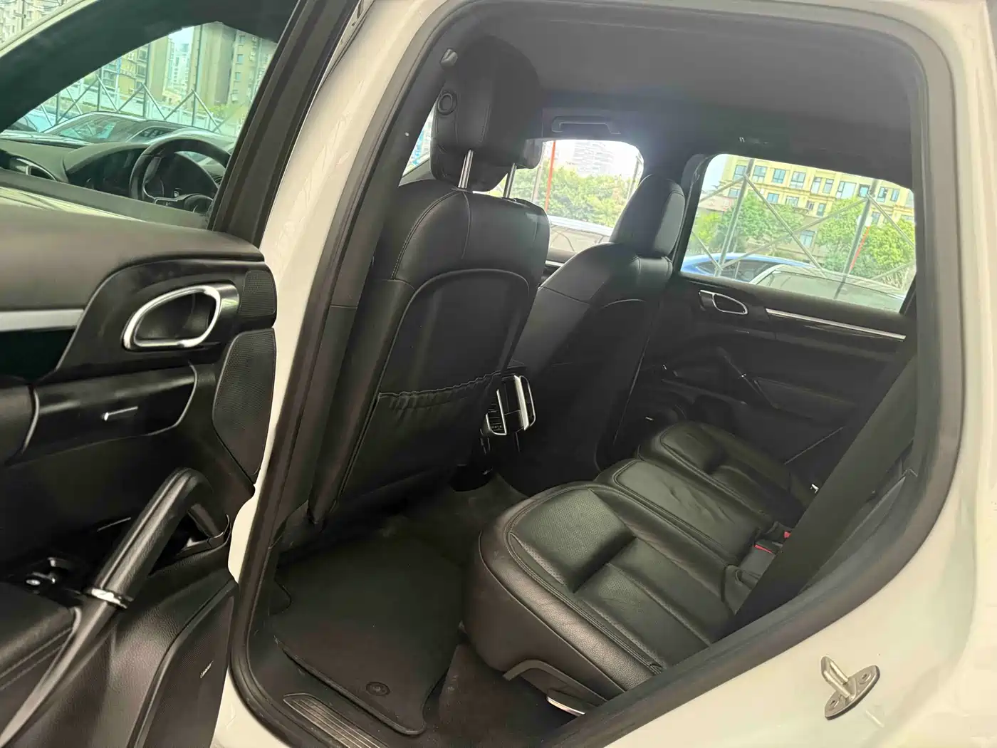 PORSCHE CAYENNE NEW ENERGY