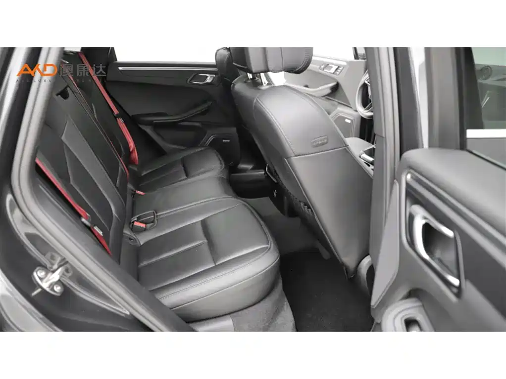 Porsche Macan 2022 Macan 2.0T фото 8