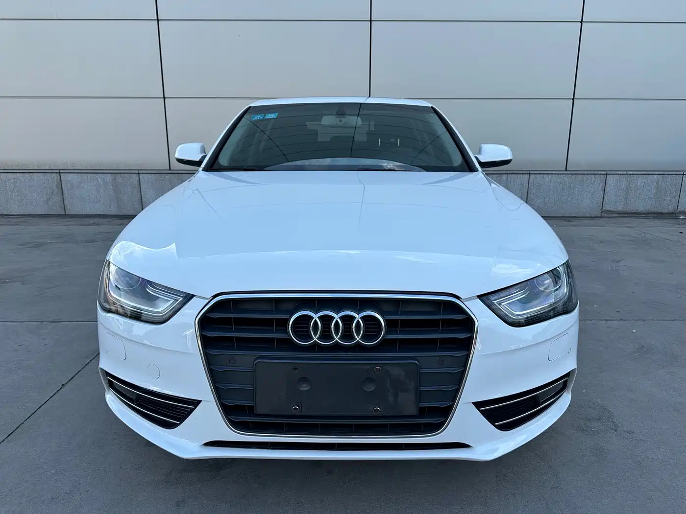 Audi A4L 2015 35 TFSI Auto Standard фото 2