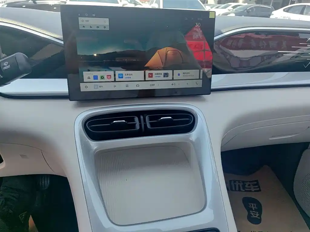 Geely Galaxy Starry Wish 2026 Edition 310km Youth Version фото 13