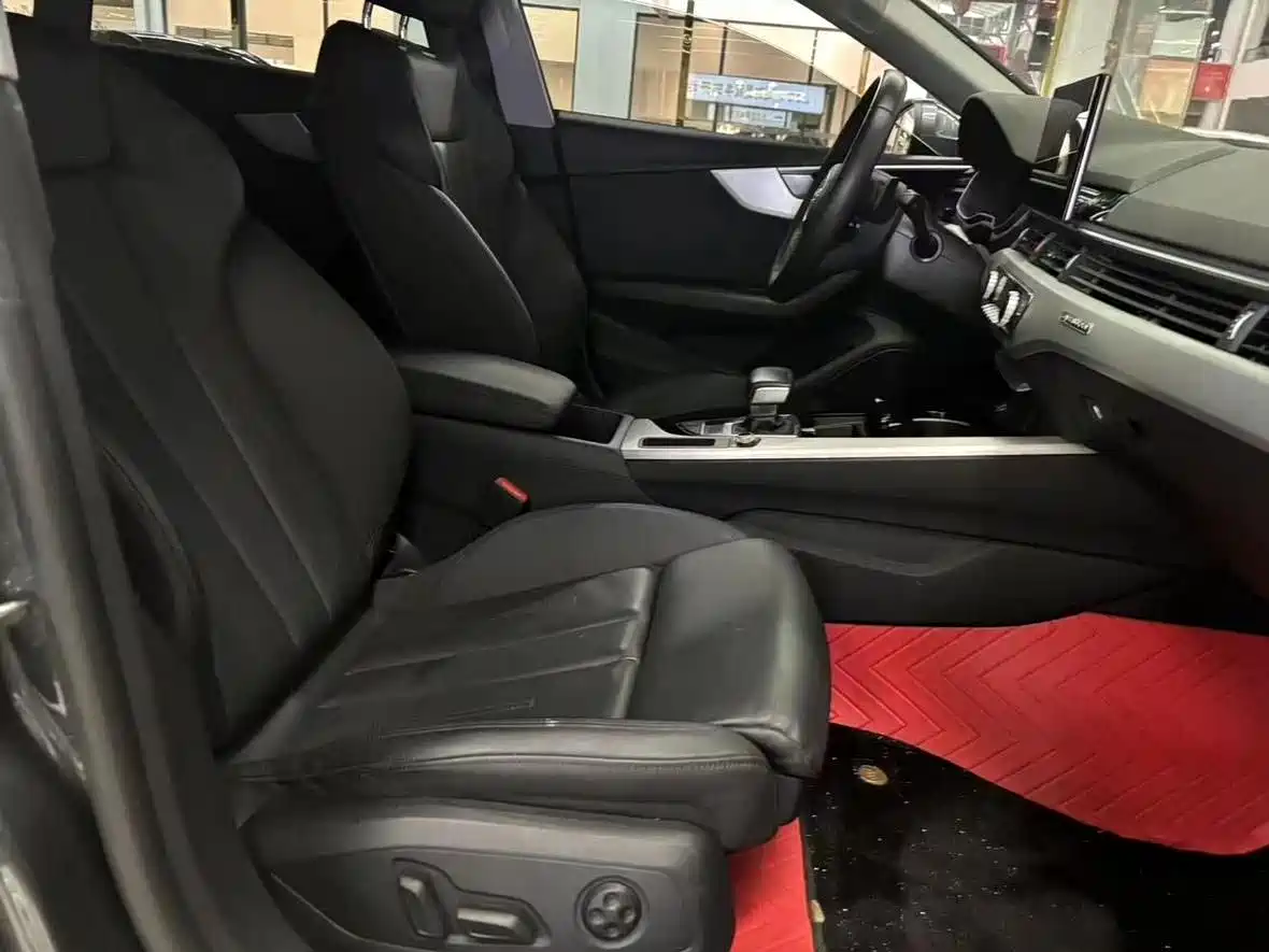 Audi A5 (Import) 2022 Sportback 40 TFSI Fashion Elegance фото 7