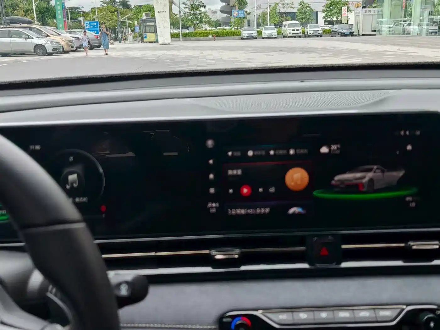 GAC Trumpchi Trumpchi Emkoo 2023 400T Auto R MAX фото 8