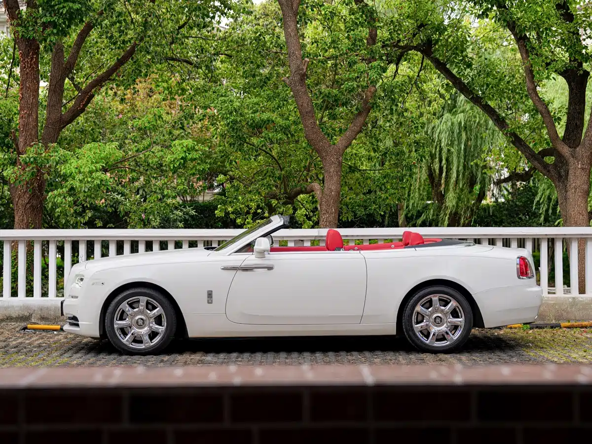 Rolls-Royce Dawn 2021 2018 6.6T Standard