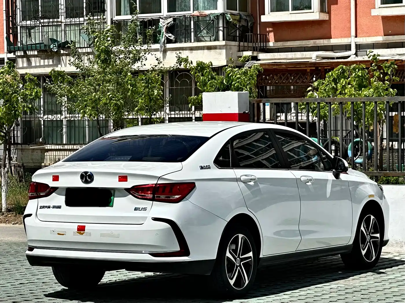 BEIJING AUTOMOBILE BEIJING EU5