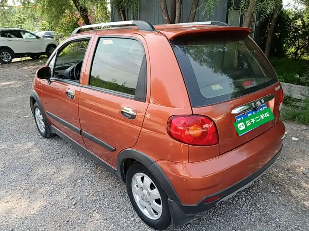 Baojun Lechi 2015 2012 Facelift 1.2L Manual Sport Vitality