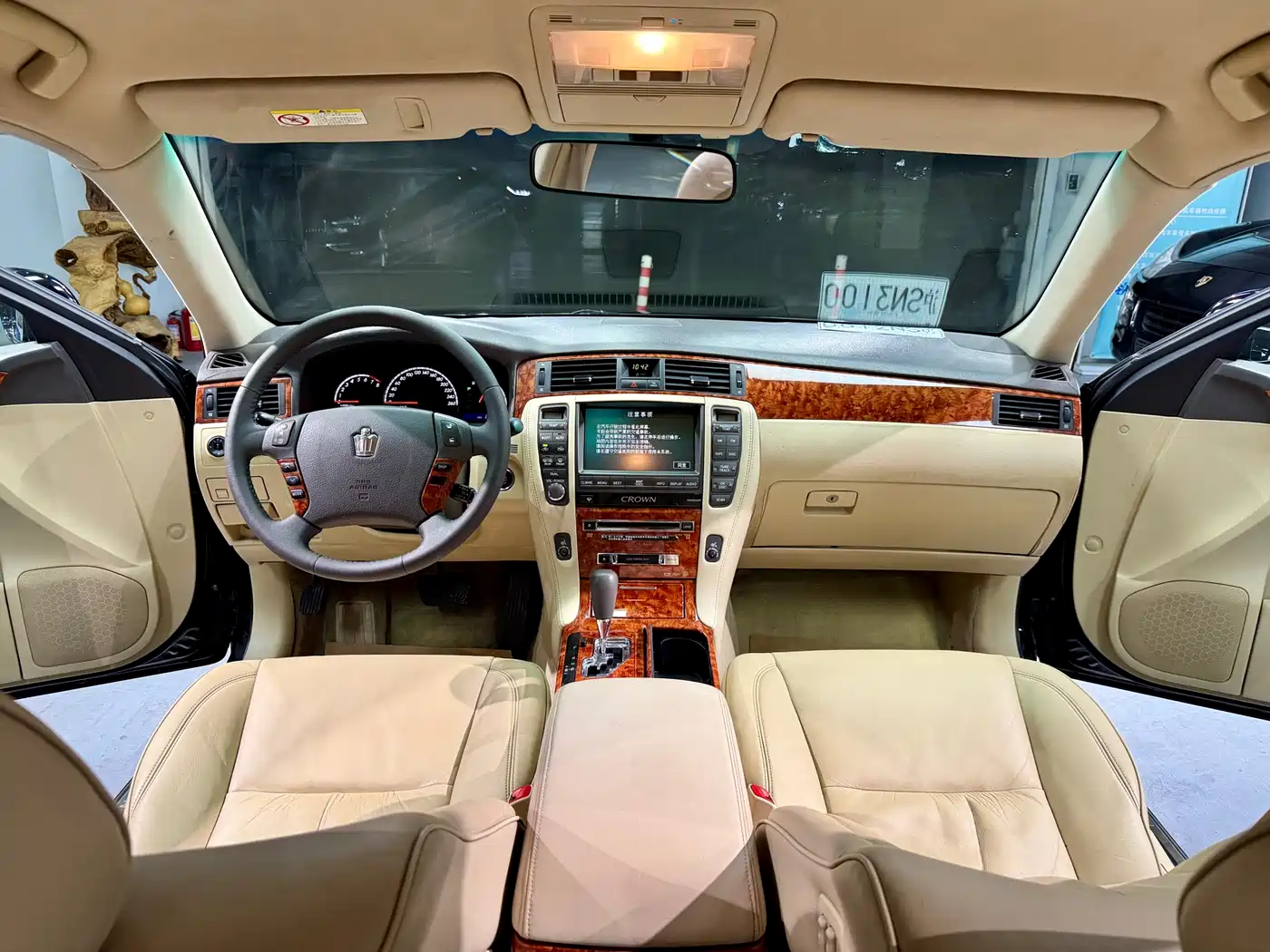 Toyota Crown 2005 Model 3.0L Royal Saloon фото 16