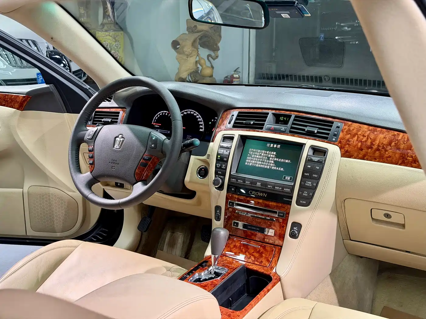 Toyota Crown 2005 Model 3.0L Royal Saloon фото 14