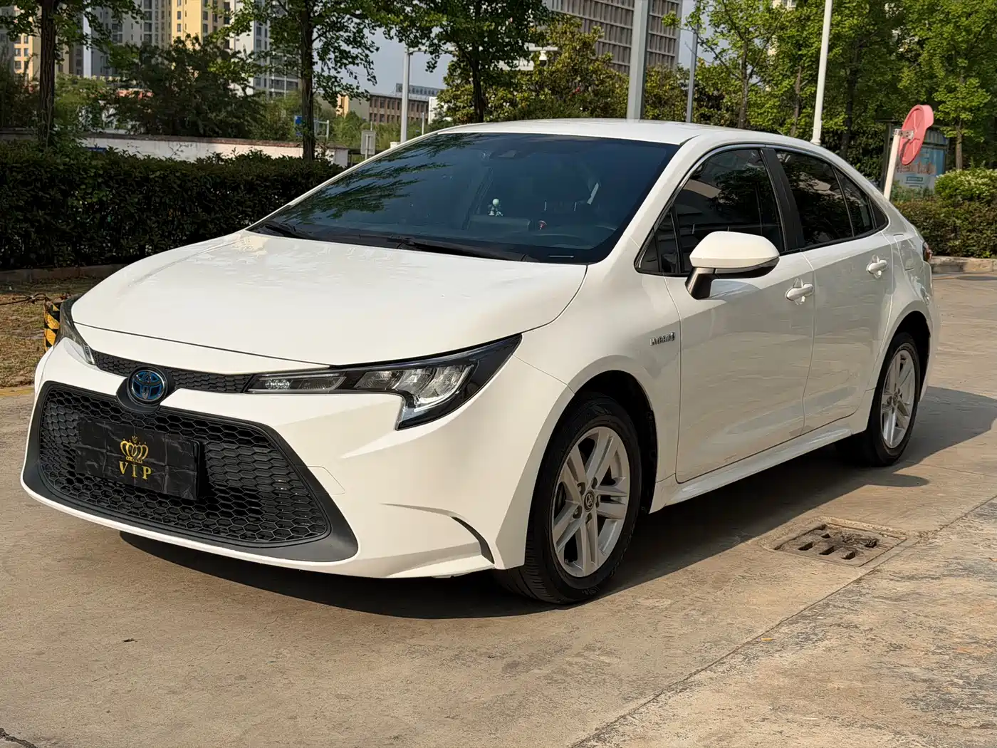 Toyota Levin 2022 Dual Engine 1.8H E-CVT Leading Edition