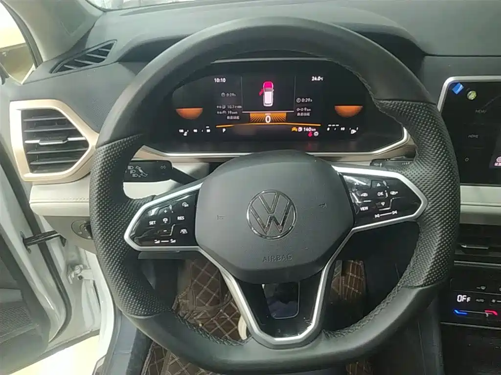 Volkswagen Tharu 2023 300TSI 2WD Bright Moon Edition фото 11