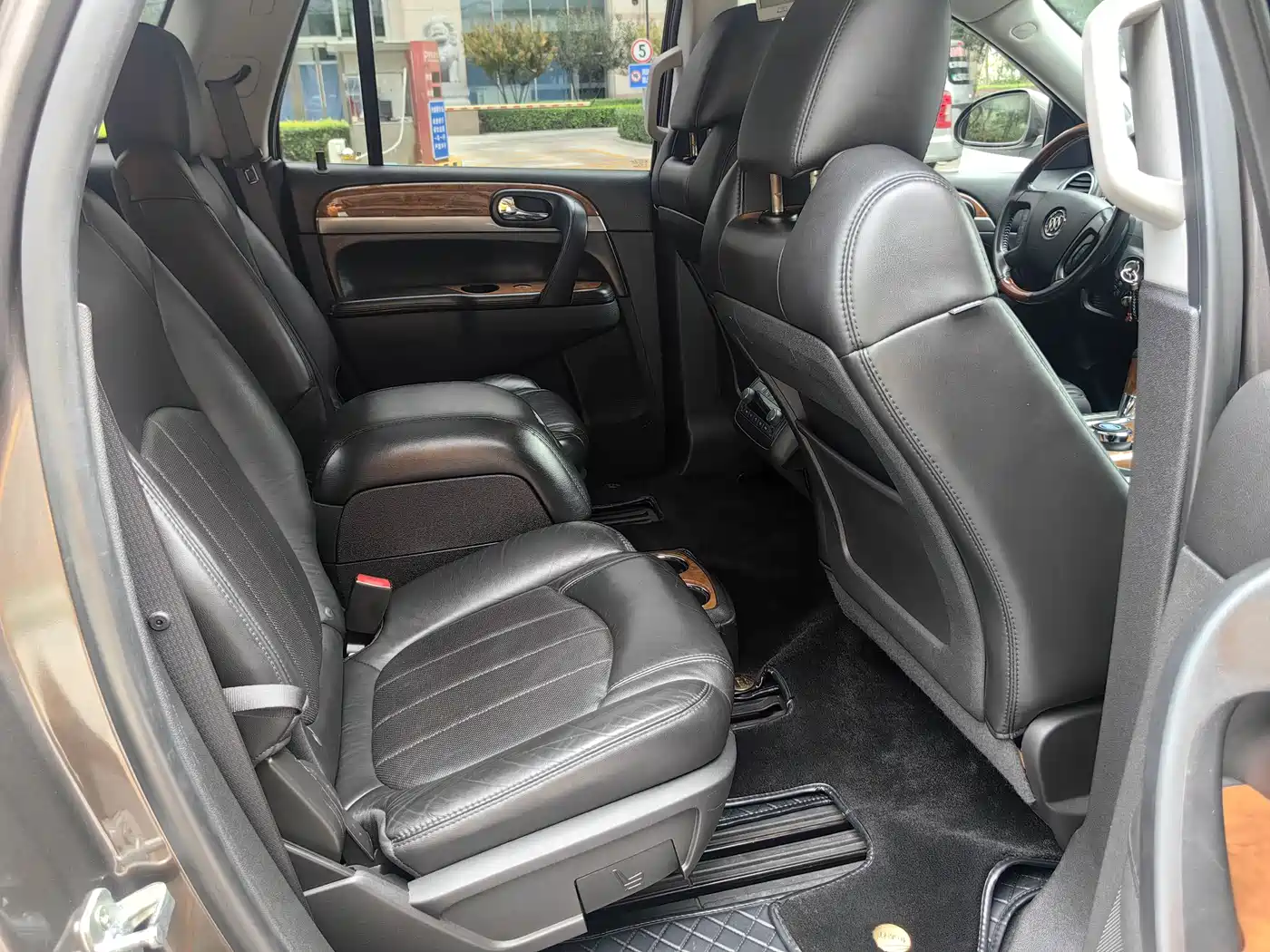 Buick Enclave 2010 3.6L Flagship Edition фото 19