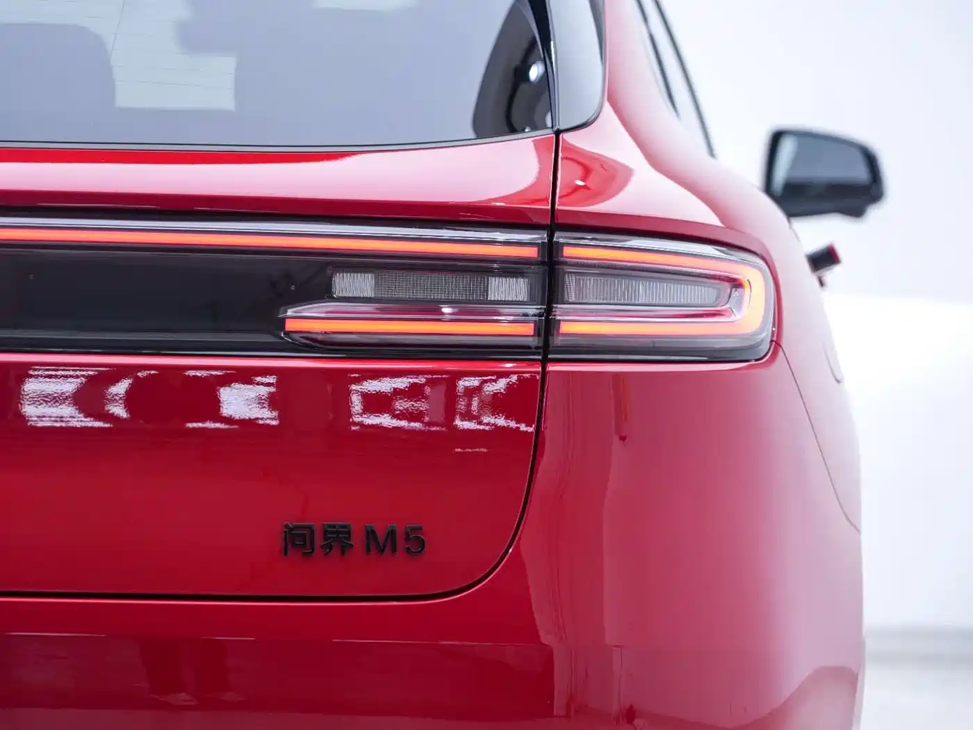 AITO Wenjie AITO M5 2025 Extended Range Ultra AWD фото 20