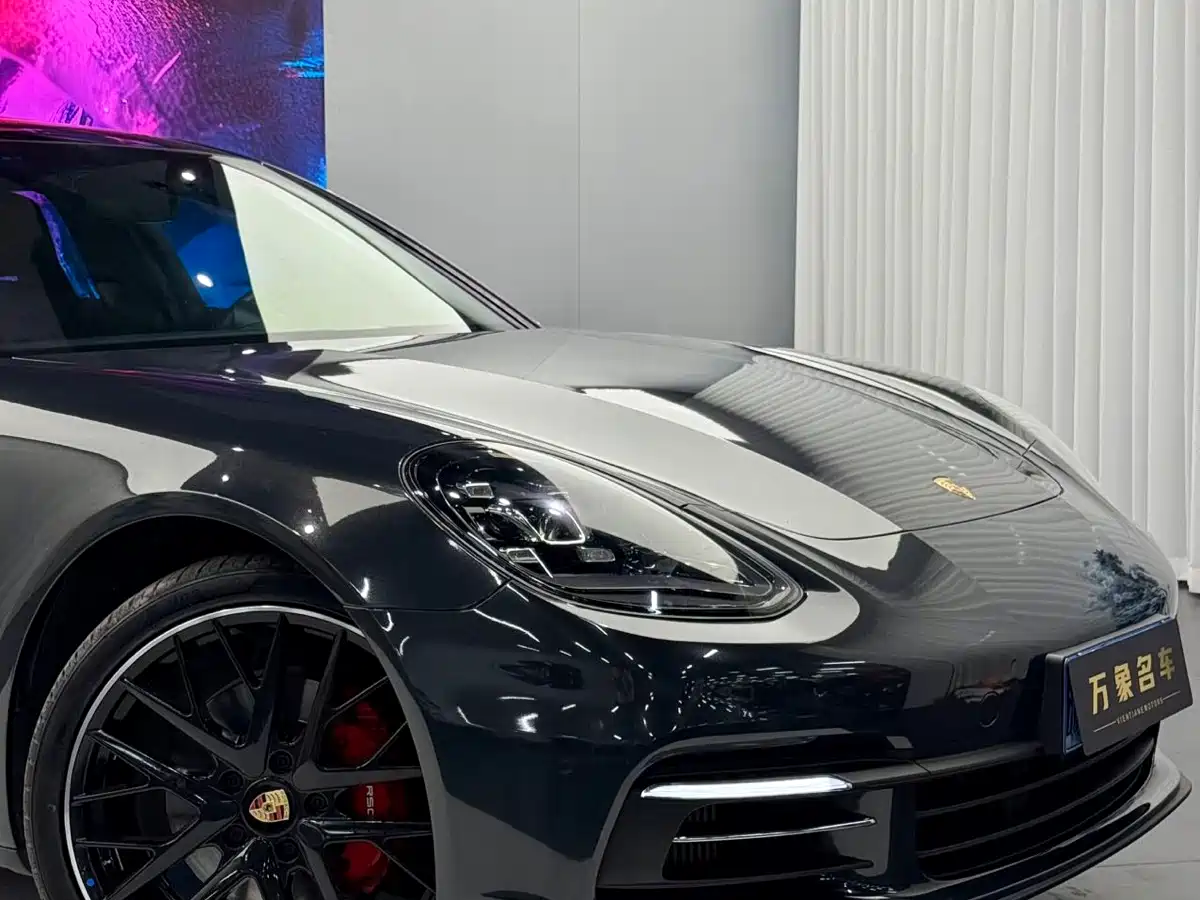 Porsche Panamera 2019 Panamera 4 Executive Long Wheelbase 2.9T фото 9