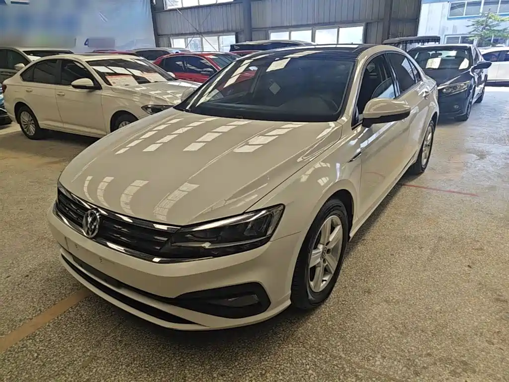 Volkswagen Lamando 2021 230TSI DSG Fashion Edition