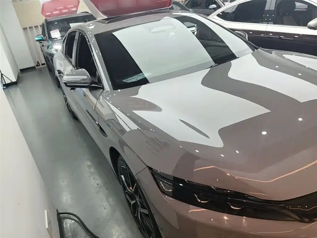 BYD HAN
