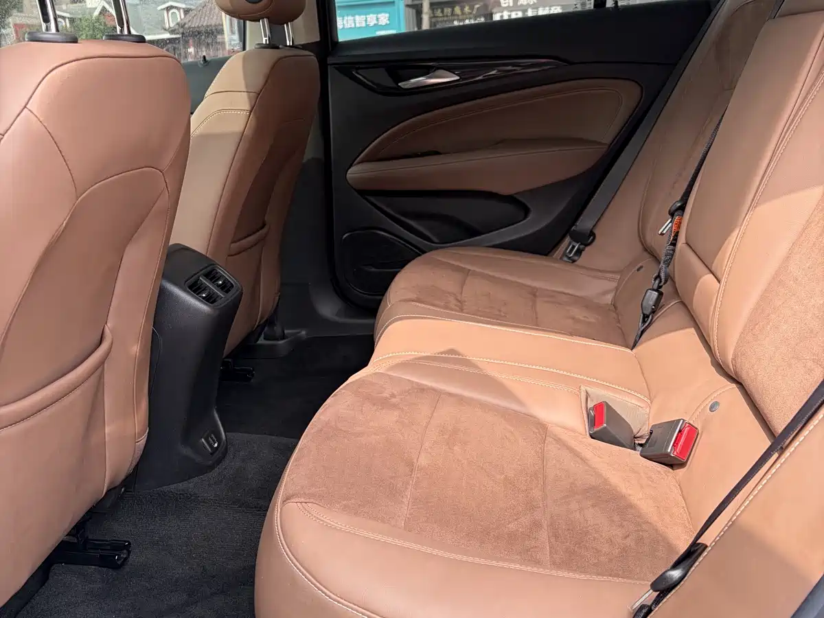 Buick Regal 2019 20T Elite China VI фото 5