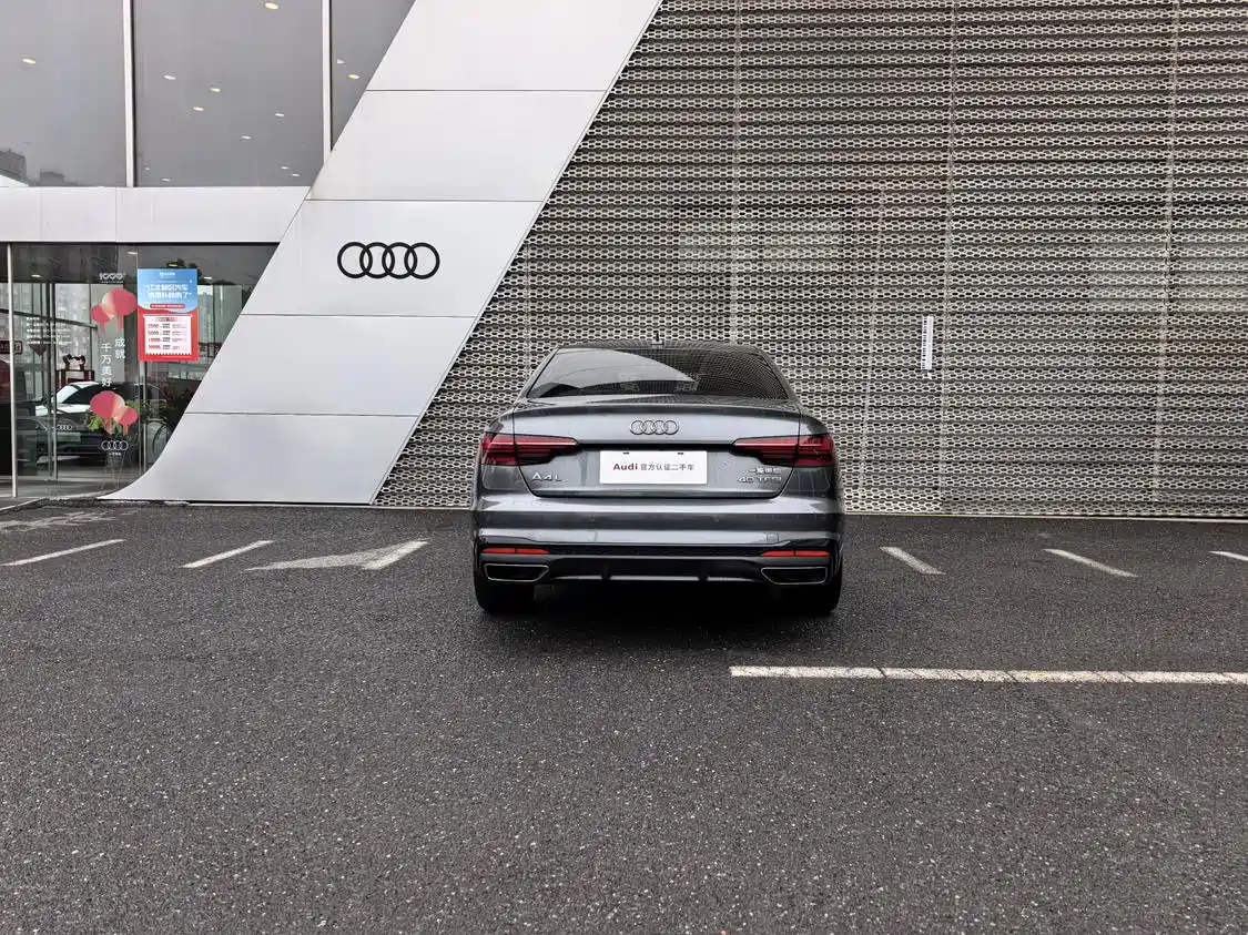 Audi A4L 2020 40 TFSI Luxury Dynamic фото 5