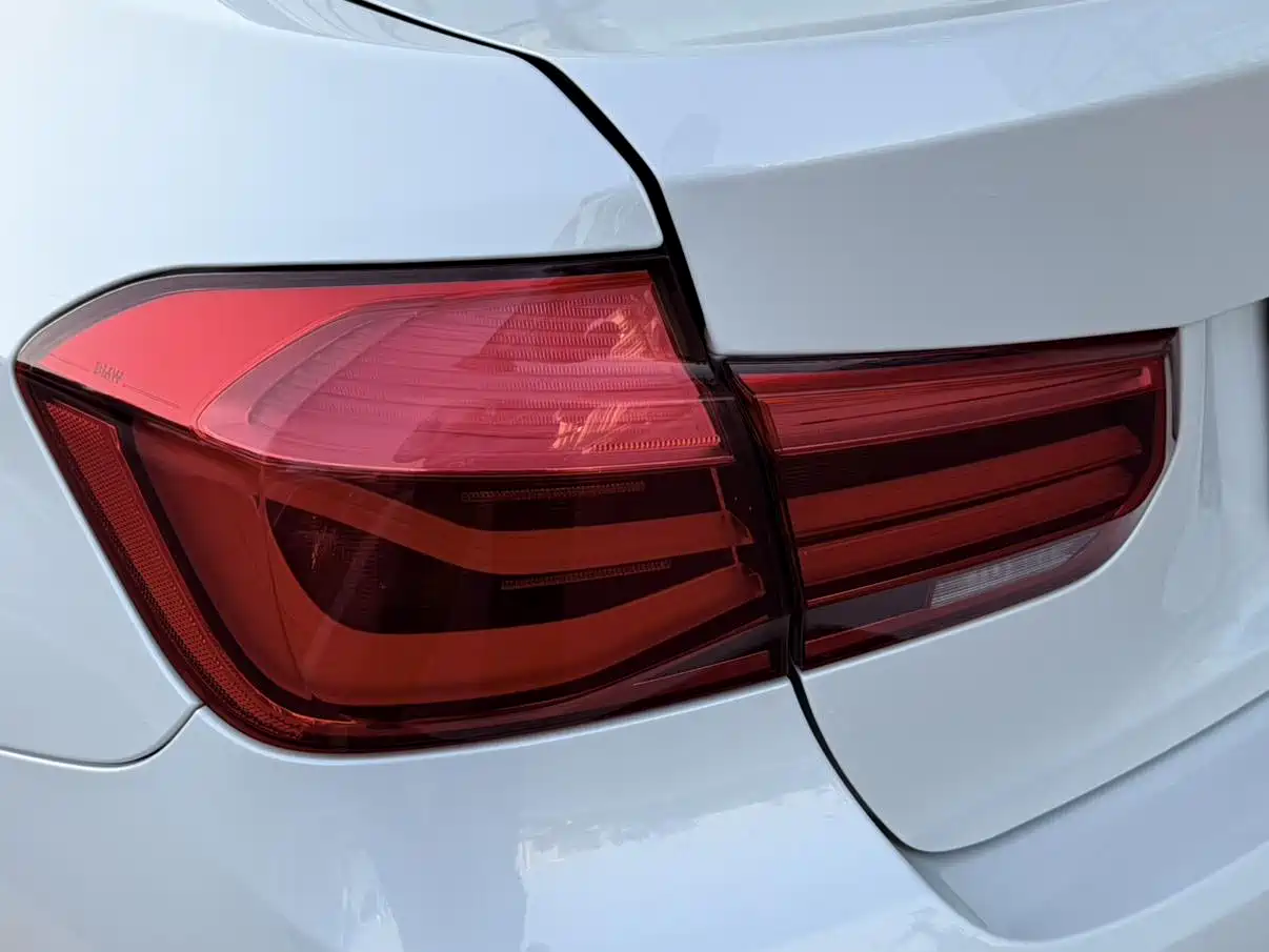 BMW 3 Series 2016 320Li Fashion Model фото 22