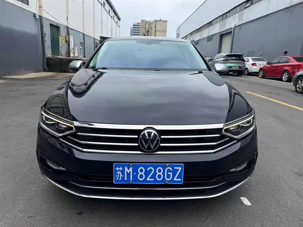 Volkswagen Magotan 2020 280TSI DSG Leading фото 3