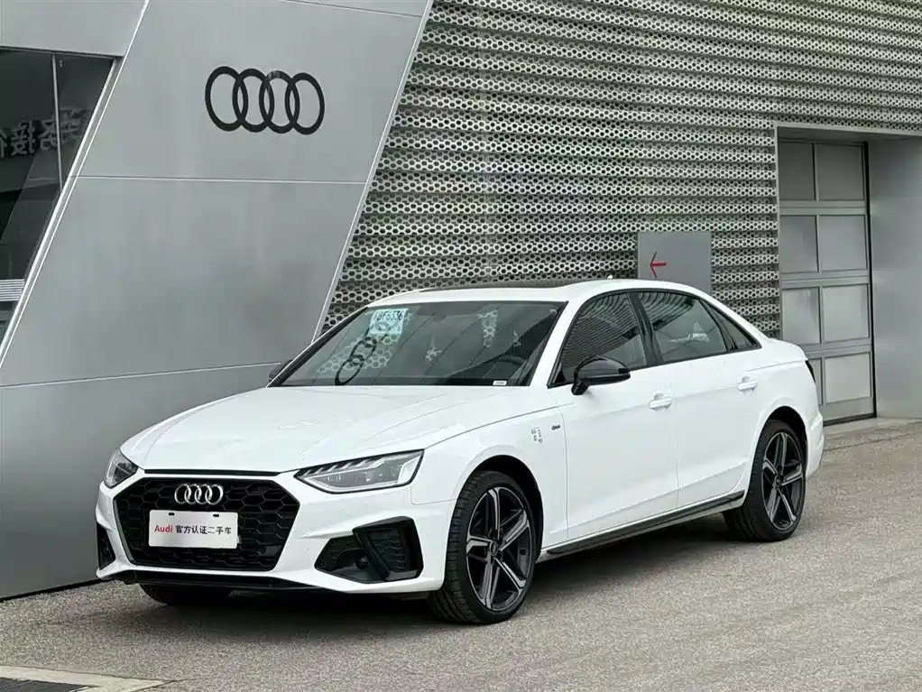 Audi A4L 2024 40 TFSI Luxury Dynamic