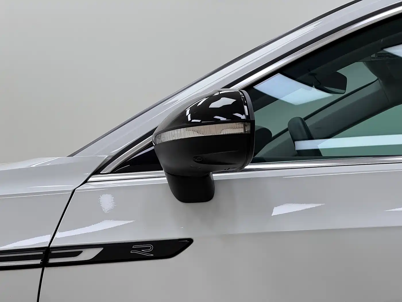 Volkswagen FAW-Volkswagen CC 2021 Model 380TSI Shining Edition фото 11